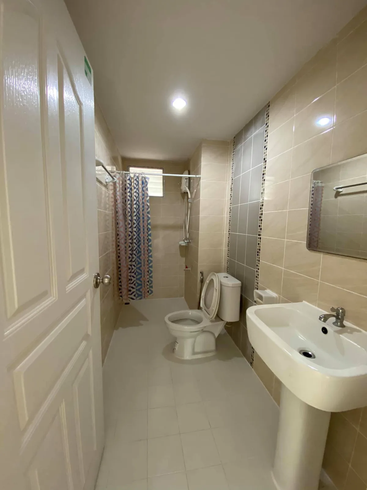 Warisa Apartment — 3