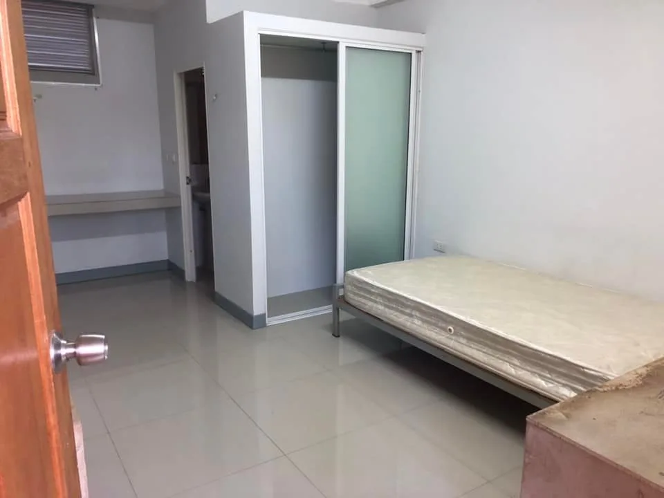 หอพักเอื้องขวัญ — 6