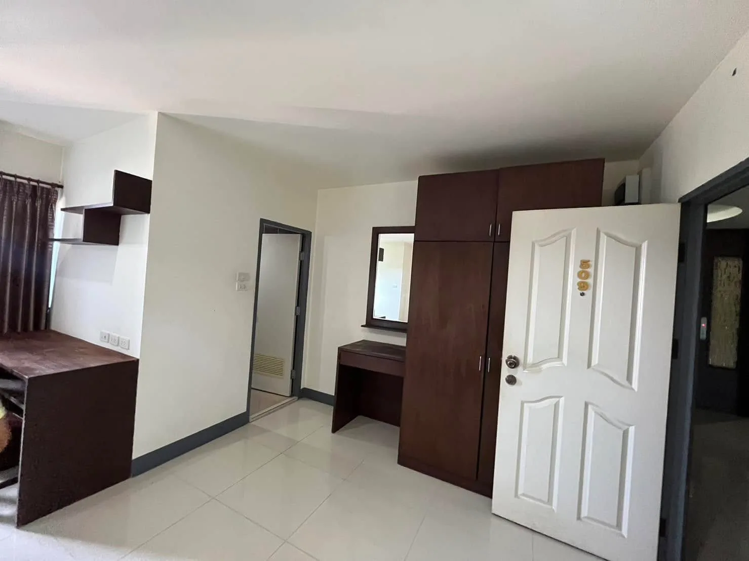 CK Apartment — 4
