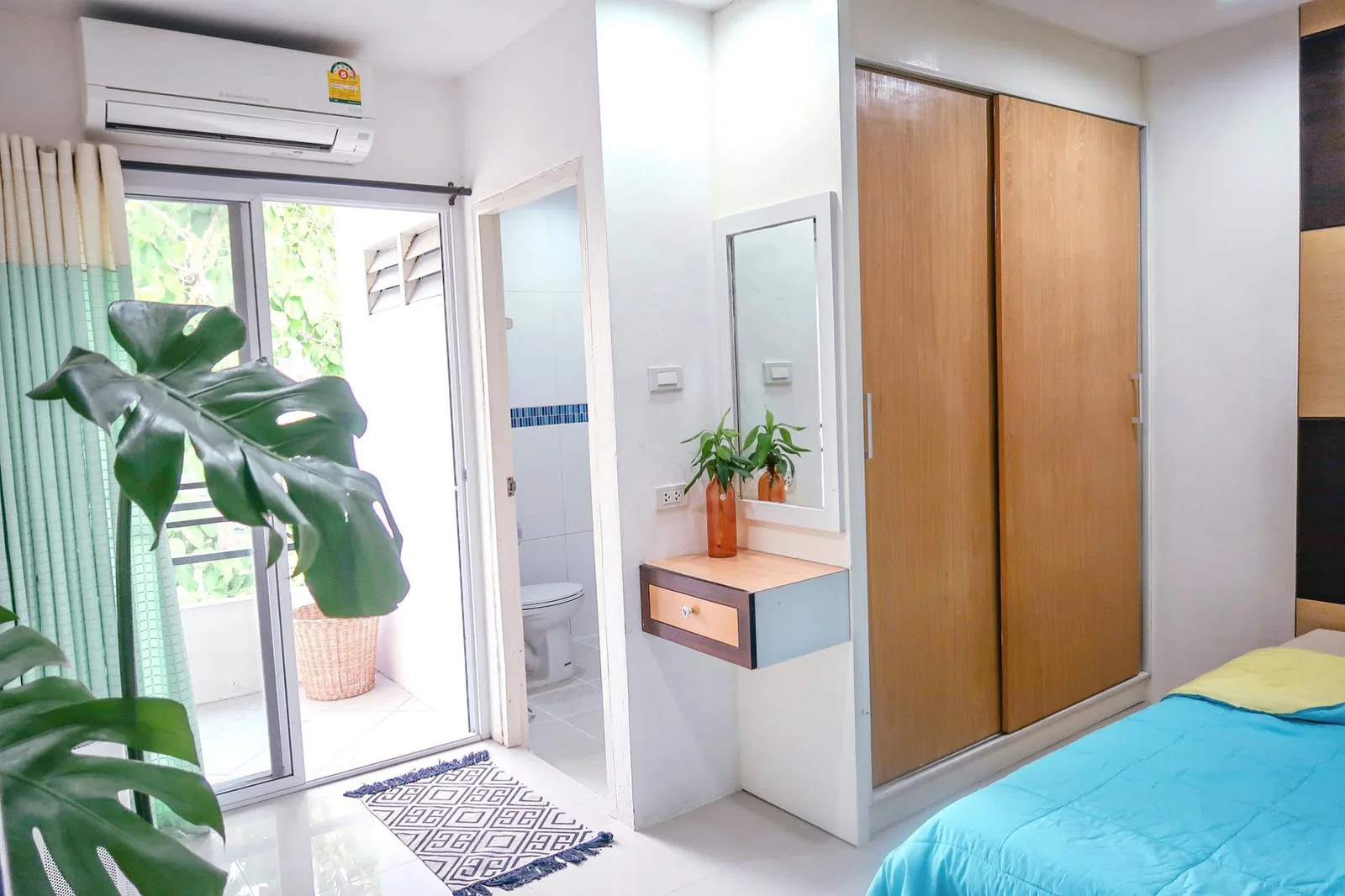 BNC residence — 6