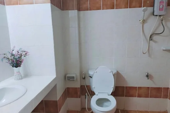 ภูฟ้าเพลส — 6