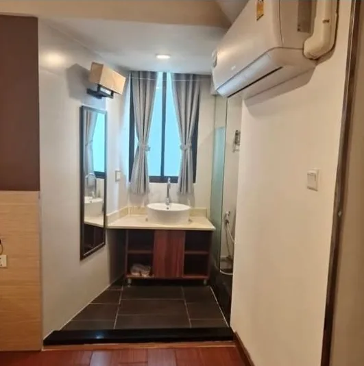 โรงแรมเชียงร้อยเซเว่นเดย์อินน์ — 2