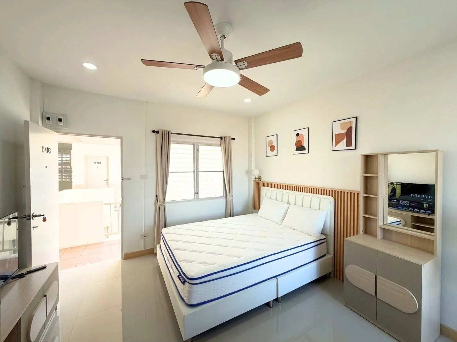 XBIS Apartment 1
