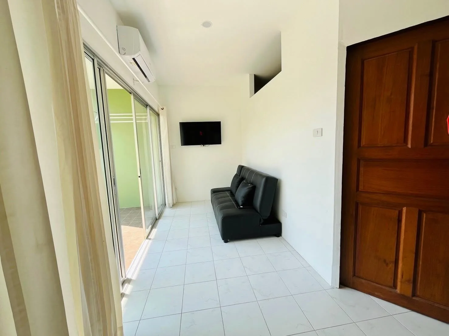ลาวาเฟม อพาร์ทเมนท์ (Lawafame Apartment) — 3