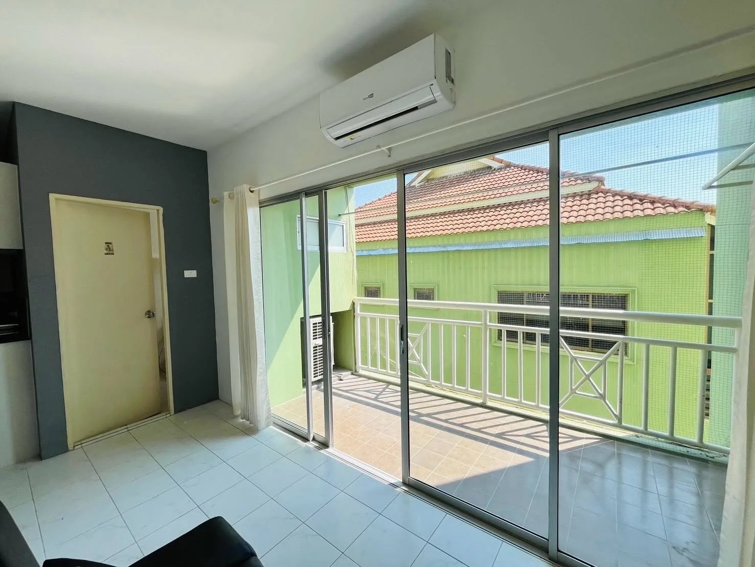 ลาวาเฟม อพาร์ทเมนท์ (Lawafame Apartment) — 4