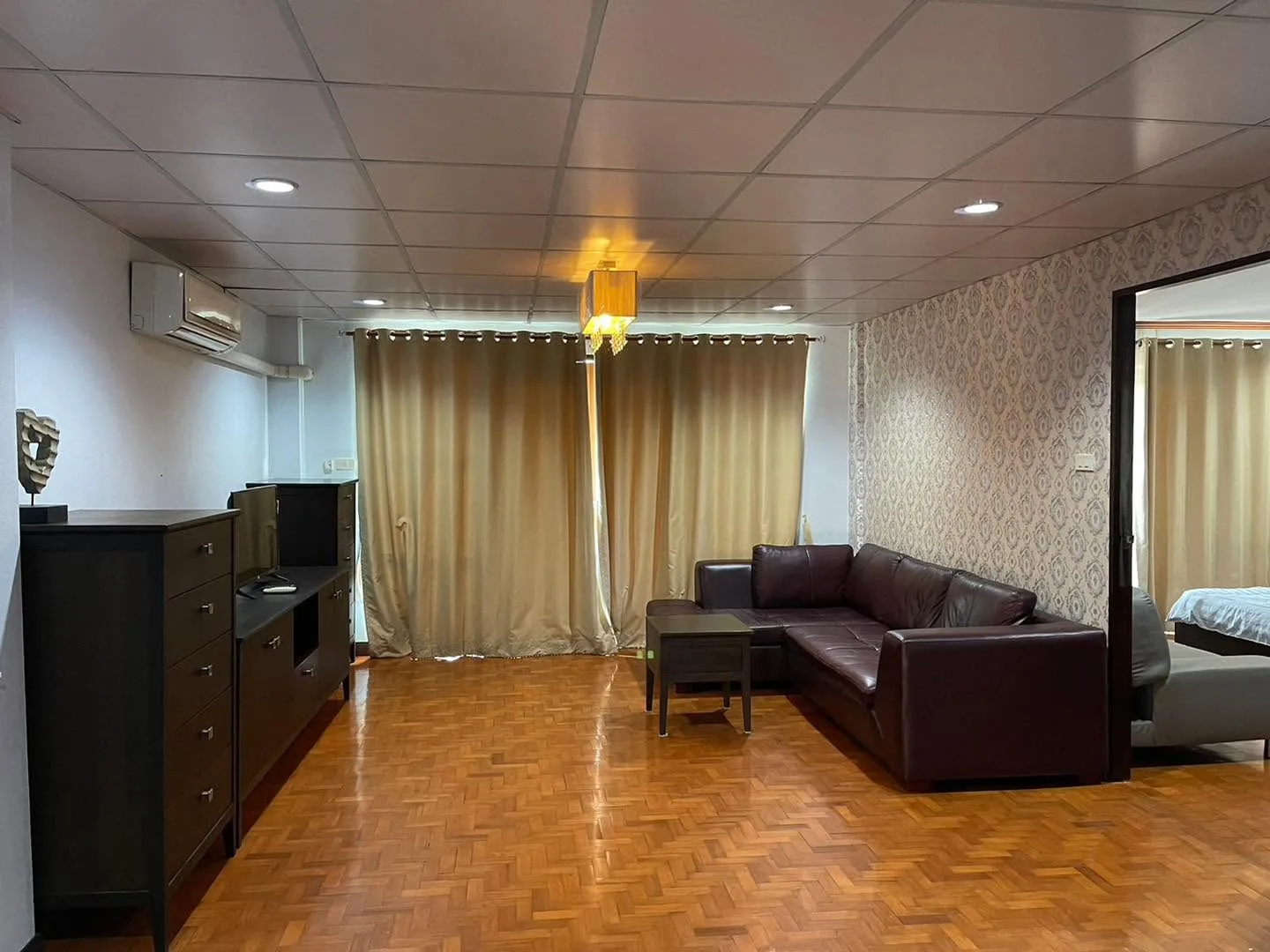 S1 Service Apartment
