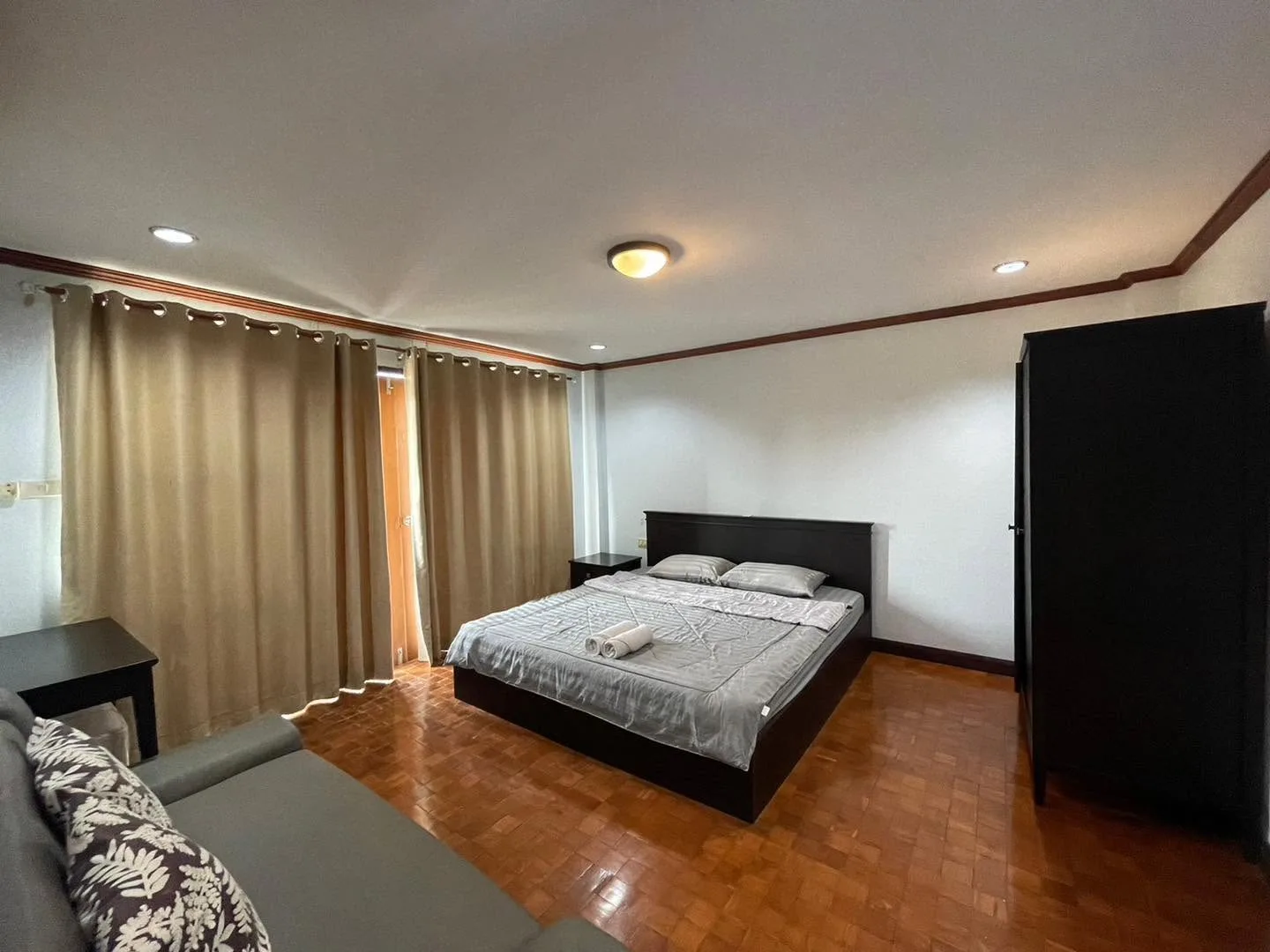 S1 Service Apartment — 3