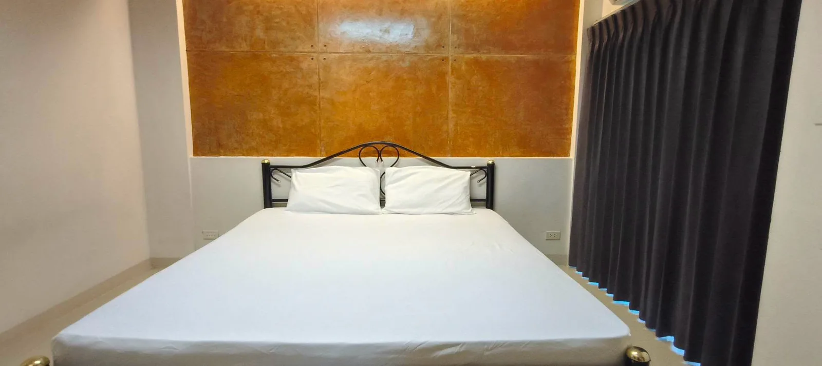 หอพักภูสราญ แมนชั่น (Phusaraan Mansion) — 3