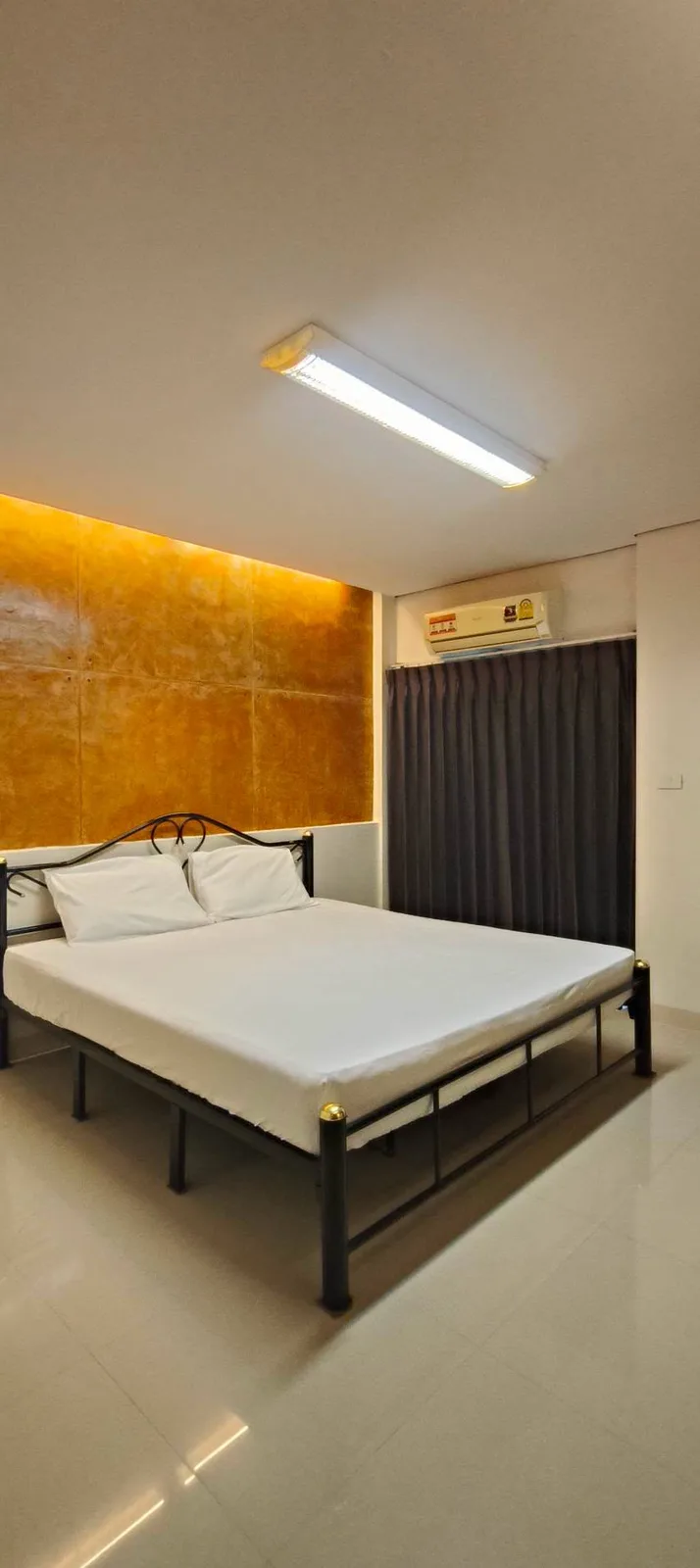 หอพักภูสราญ แมนชั่น (Phusaraan Mansion) — 4