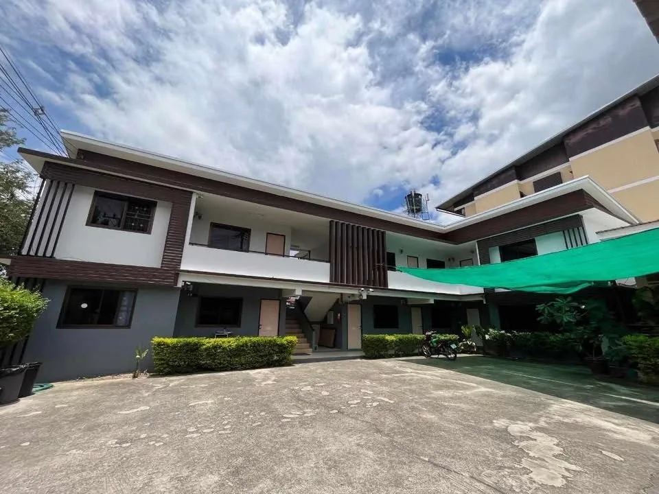 AT Home Mansion